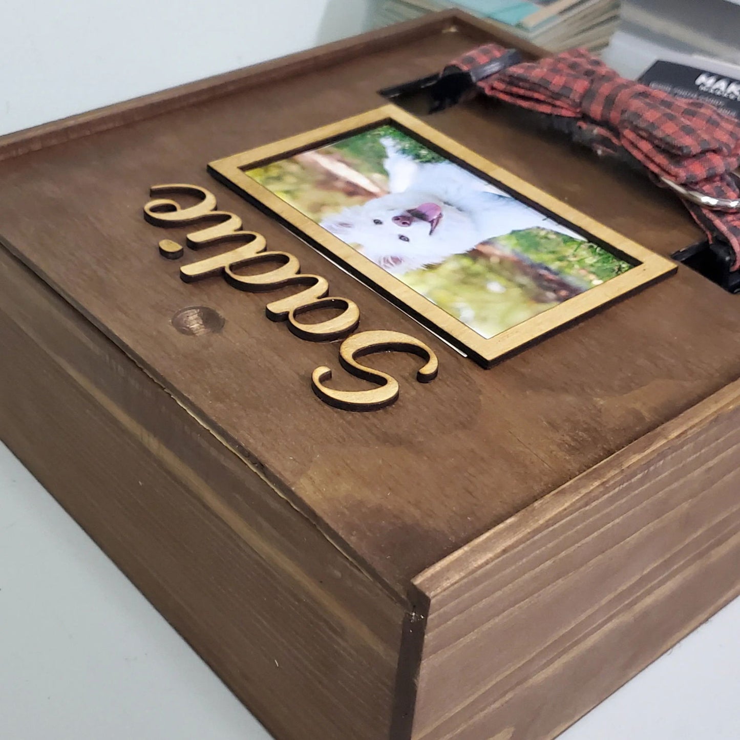 Dog Cremation urn for ashes - Wags and Willows