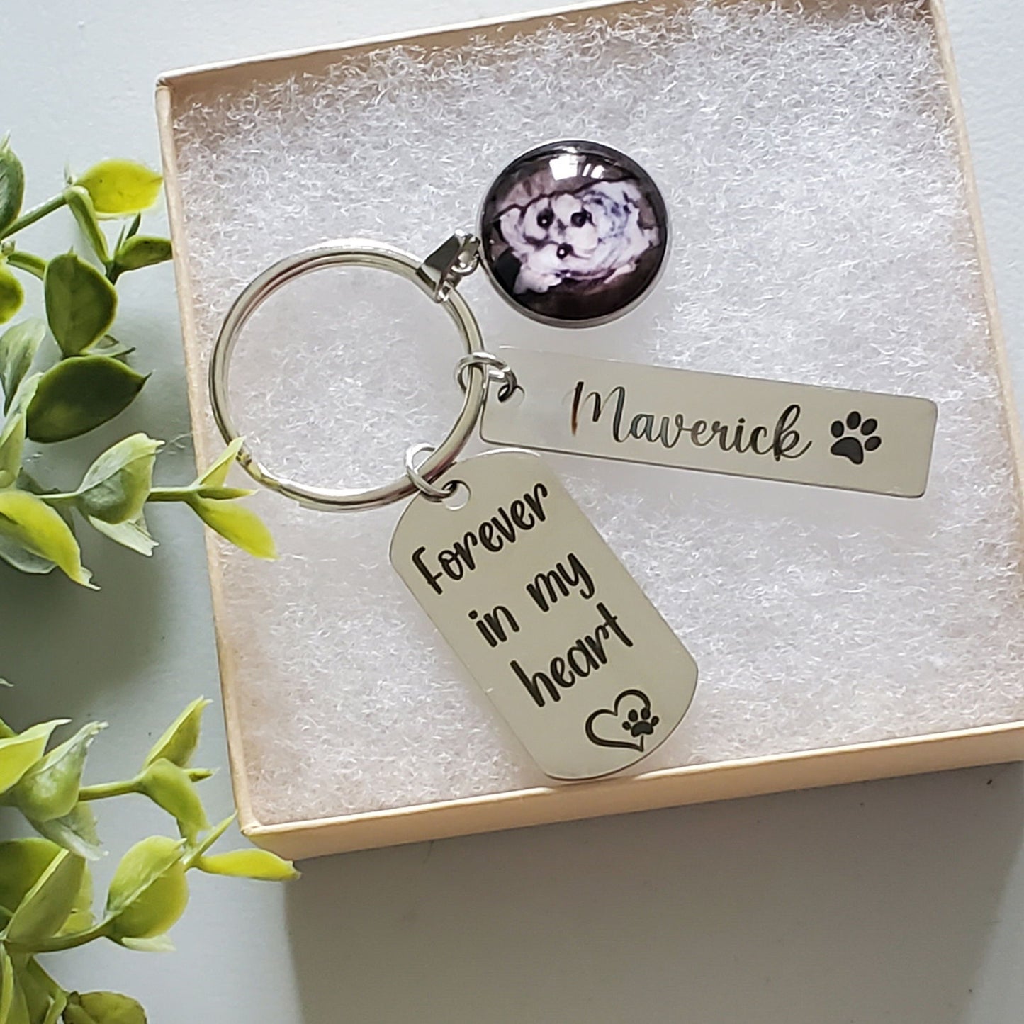 Dog Memorial Keychain - Wags and Willows