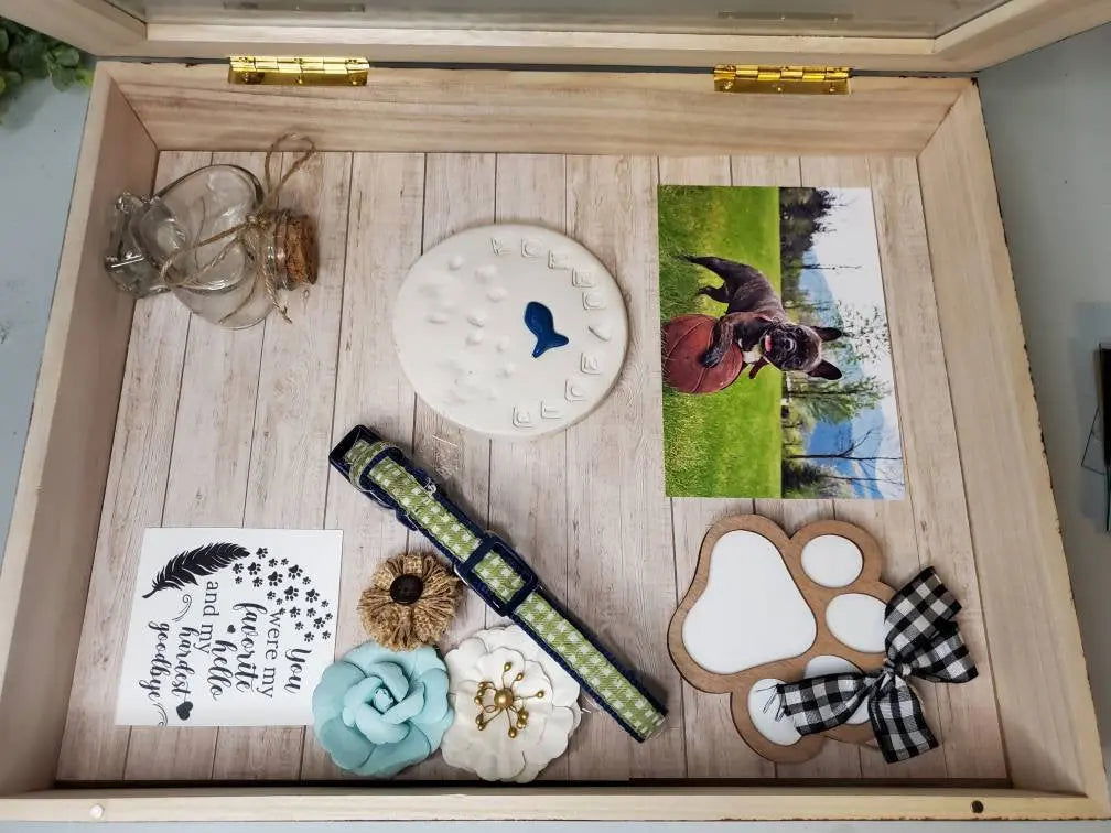 Large Pet Memorial Shadowbox - Wags and Willows