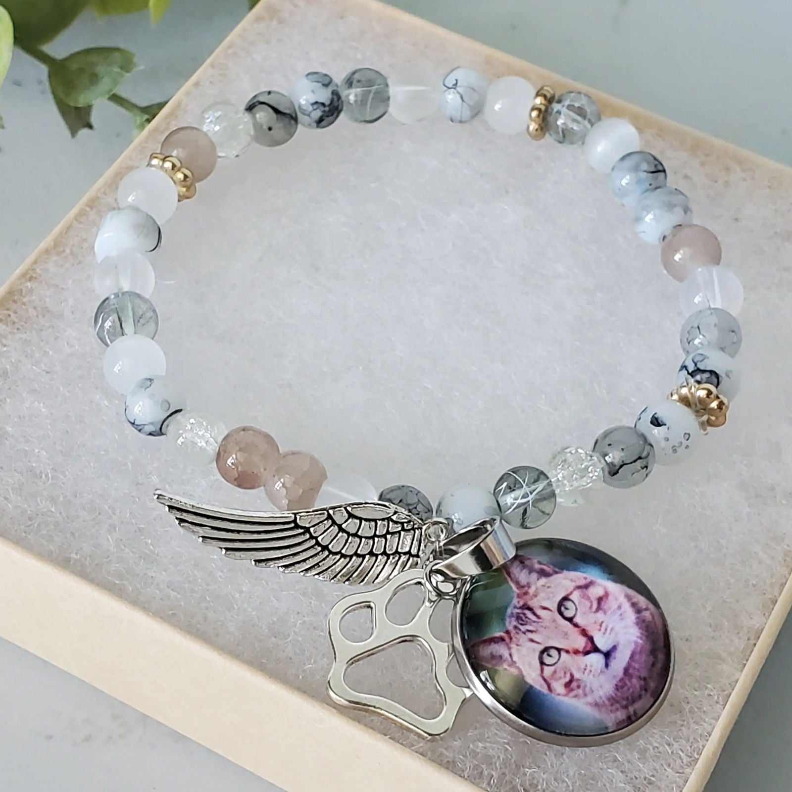 Pet Memorial Beaded Bracelet, Pet Memorial Jewelry, Dog Memorial Jewelry, Cat Memorial Jewelry - Wags and Willows