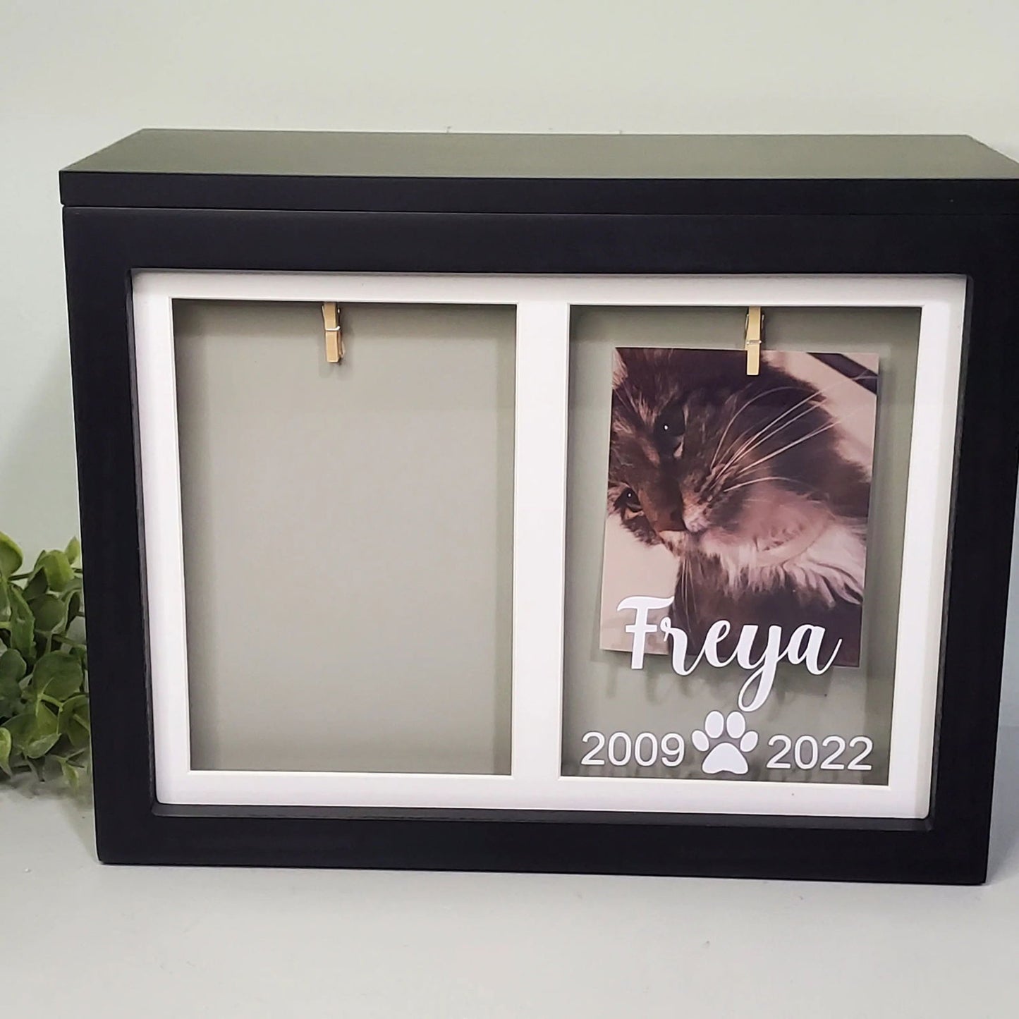 Pet Memorial Box for ashes - Wags and Willows