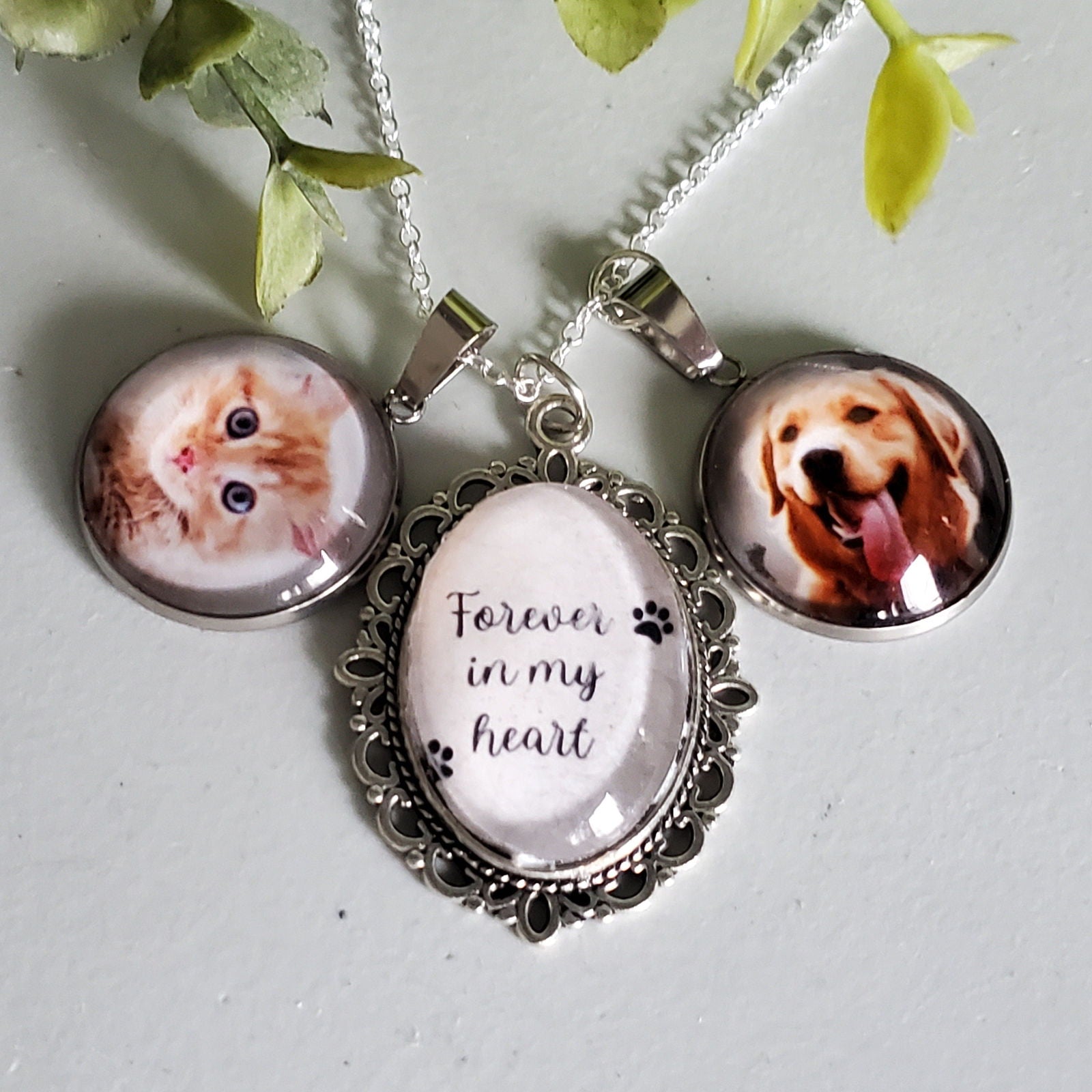 Pet Memorial Necklace - Wags and Willows