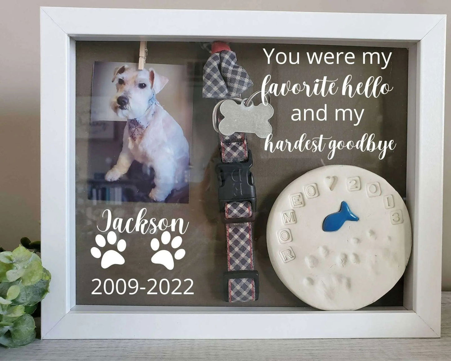 Pet Memory box, paw print shadow box, dog shadow box, cat shadow box - Wags and Willows