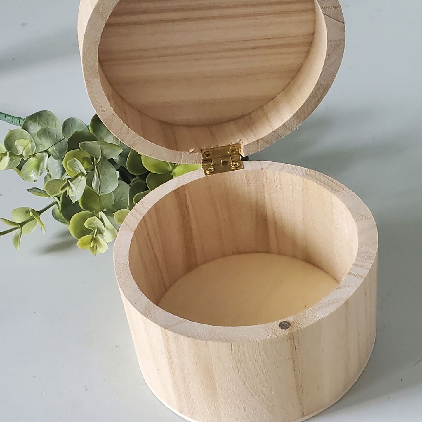 Pet Urn for Cats ashes, small Dog urn, custom engraved pet urn - Wags and Willows