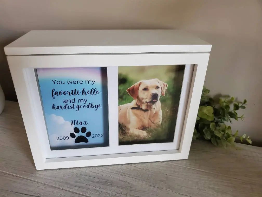 Pet cremation urn for ashes, dog urn for ashes, cat urn for ashes - Wags and Willows
