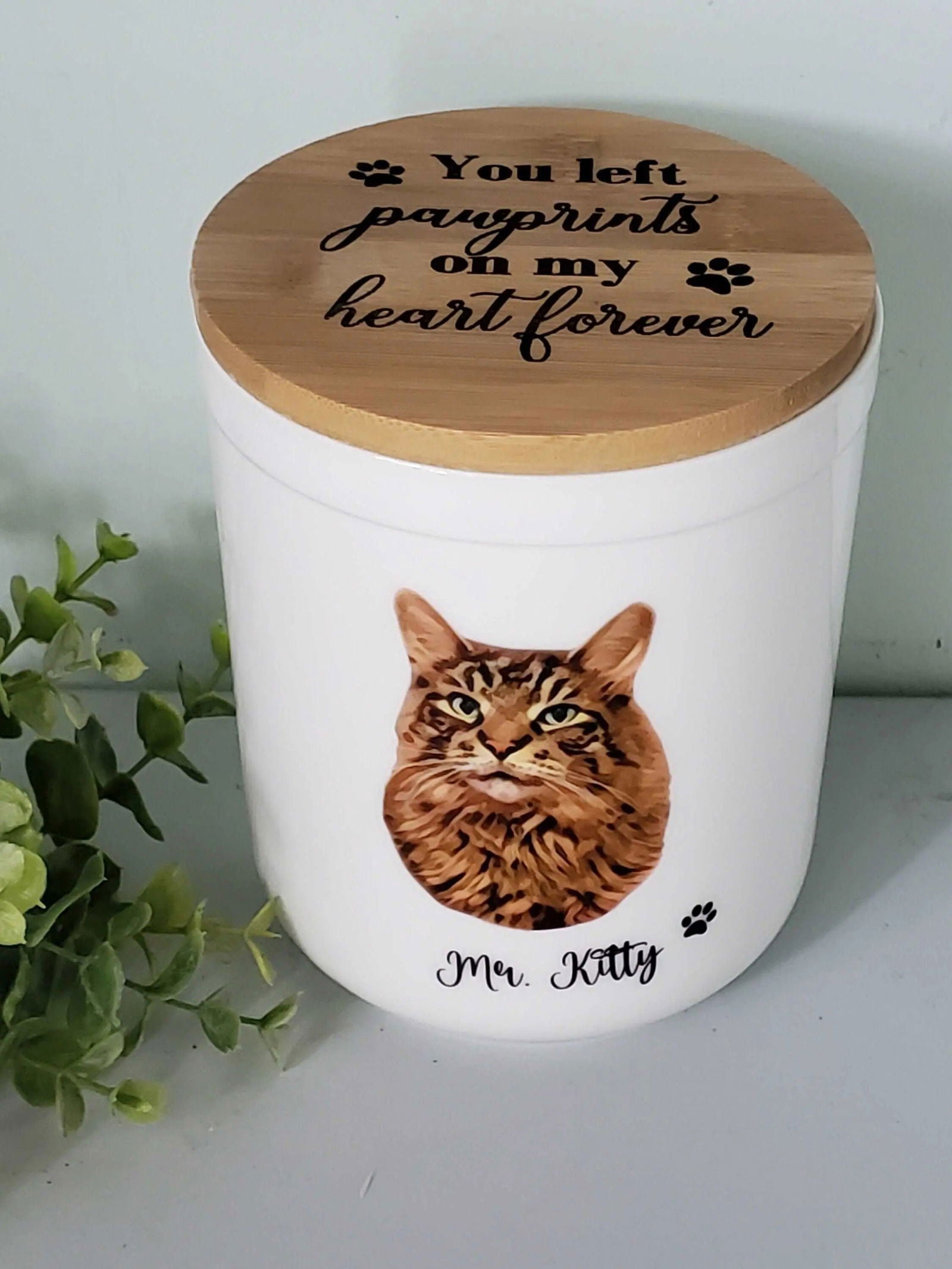 Ceramic Pet Urn-Custom Dog urn, Custom Cat Urn - Wags and Willows 