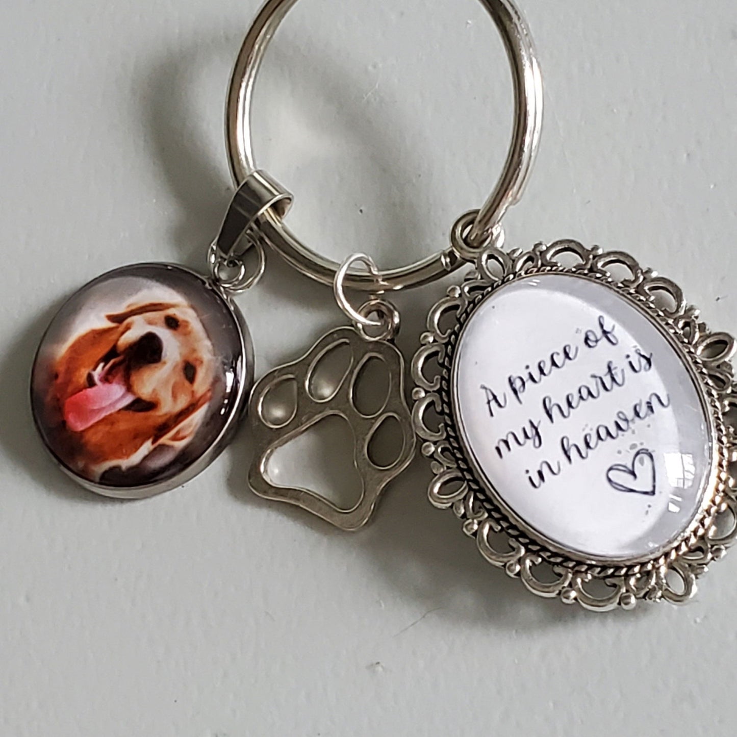 Dog Memorial Keychain - Wags and Willows 