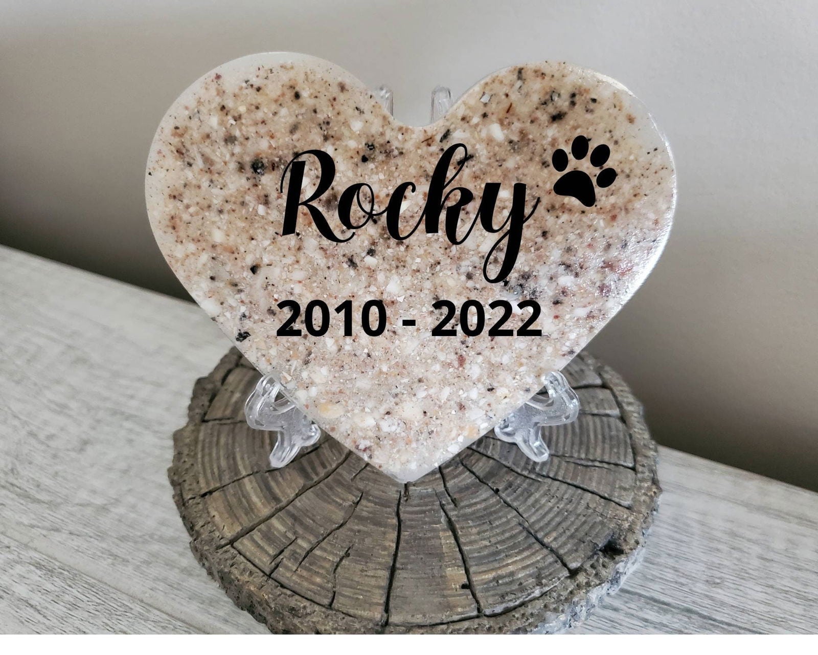 Pet Ashes Keepsake, Pet cremation keepsake heart, resin heart with ashes, loss of pet, Keepsake with dogs ashes, Keepsake with cats ashes - Wags and Willows 