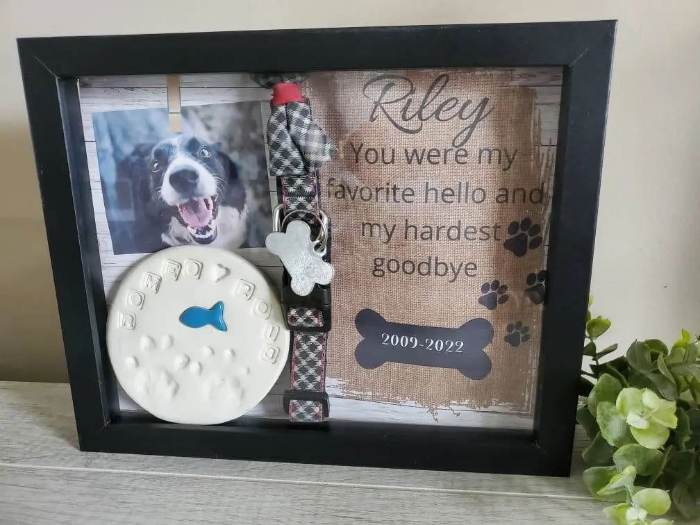 Pet Memorial Shadowbox - Wags and Willows 