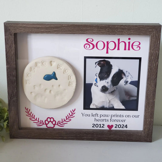 Pet Memorial Shadowbox - Wags and Willows 