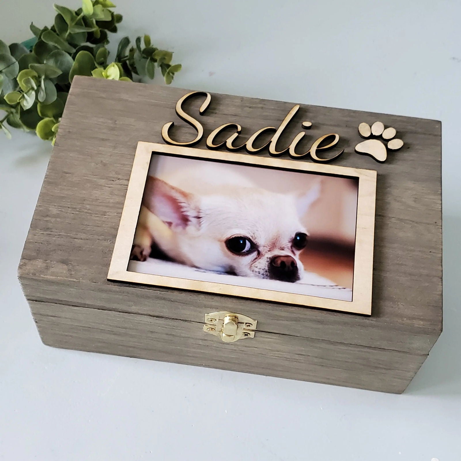 Pet Urn, Urn for dogs, pet urn for cats, Pet Memorial Box, wood pet urn with photo, Large Dog Urn, Memory Box for pet - Wags and Willows 