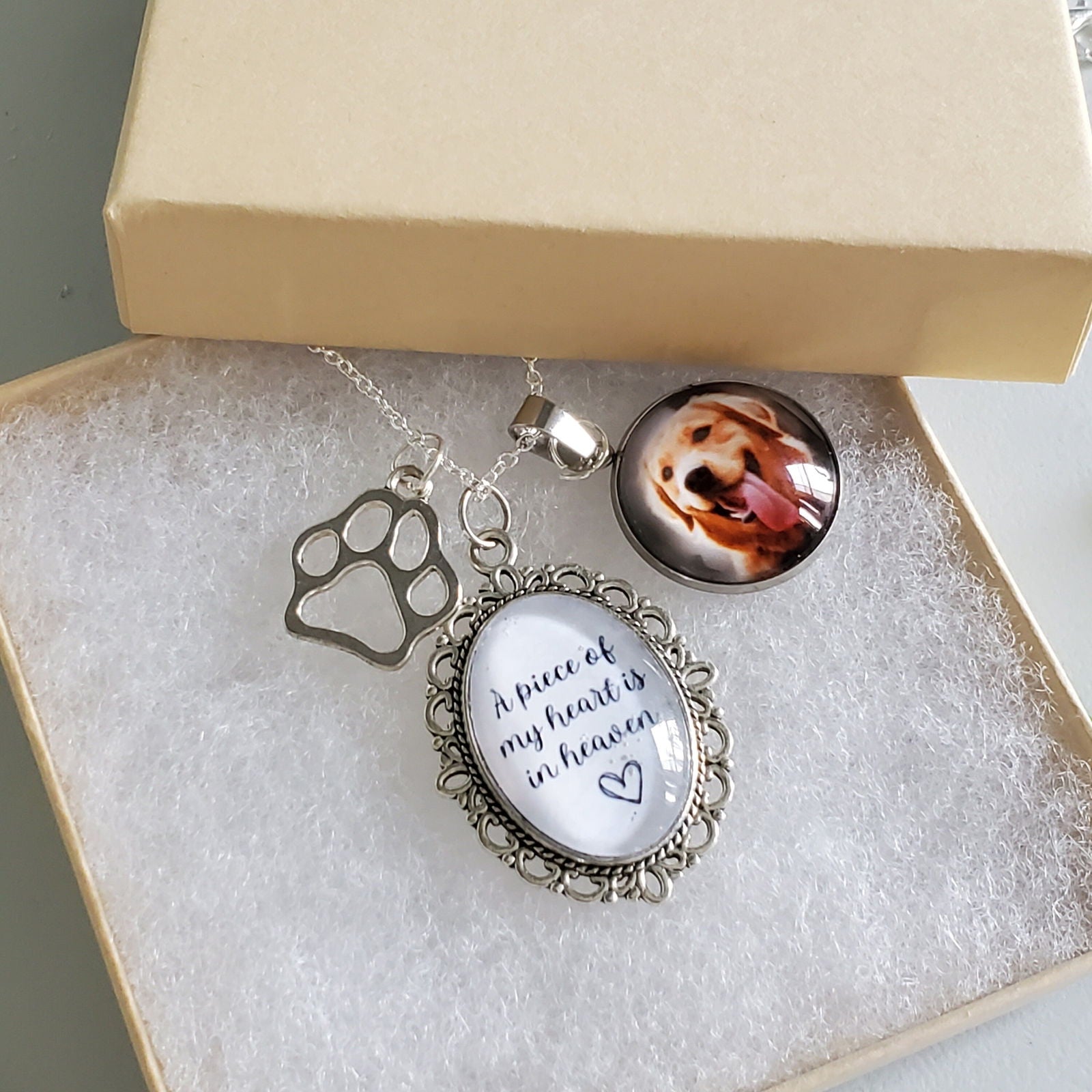 Pet memorial Jewelry,  Pet Memorial Necklace, Dog Memorial Necklace,  Cat Memorial Necklace - Wags and Willows 