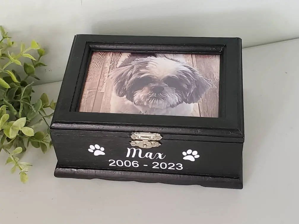 Pet urn for small dogs, pet urn for cats, pet urn memorial box for ashes, - Wags and Willows 