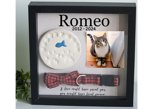 Pet Memorial Shadowbox for pawprint, Pet Memory box, gift for loss of pet, Dog shadow box , Cat Memorial frame, paw print holder